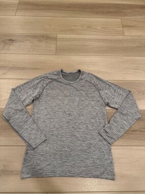 Lululemon Metal Vent Tech Long Sleeve Mens Training Shirt Grey Heather Size M